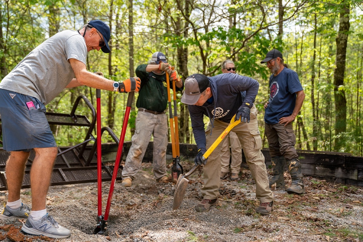 雅马哈和他的 "户外访问计划" 自2008年以来，美国的项目融资超过800万美元