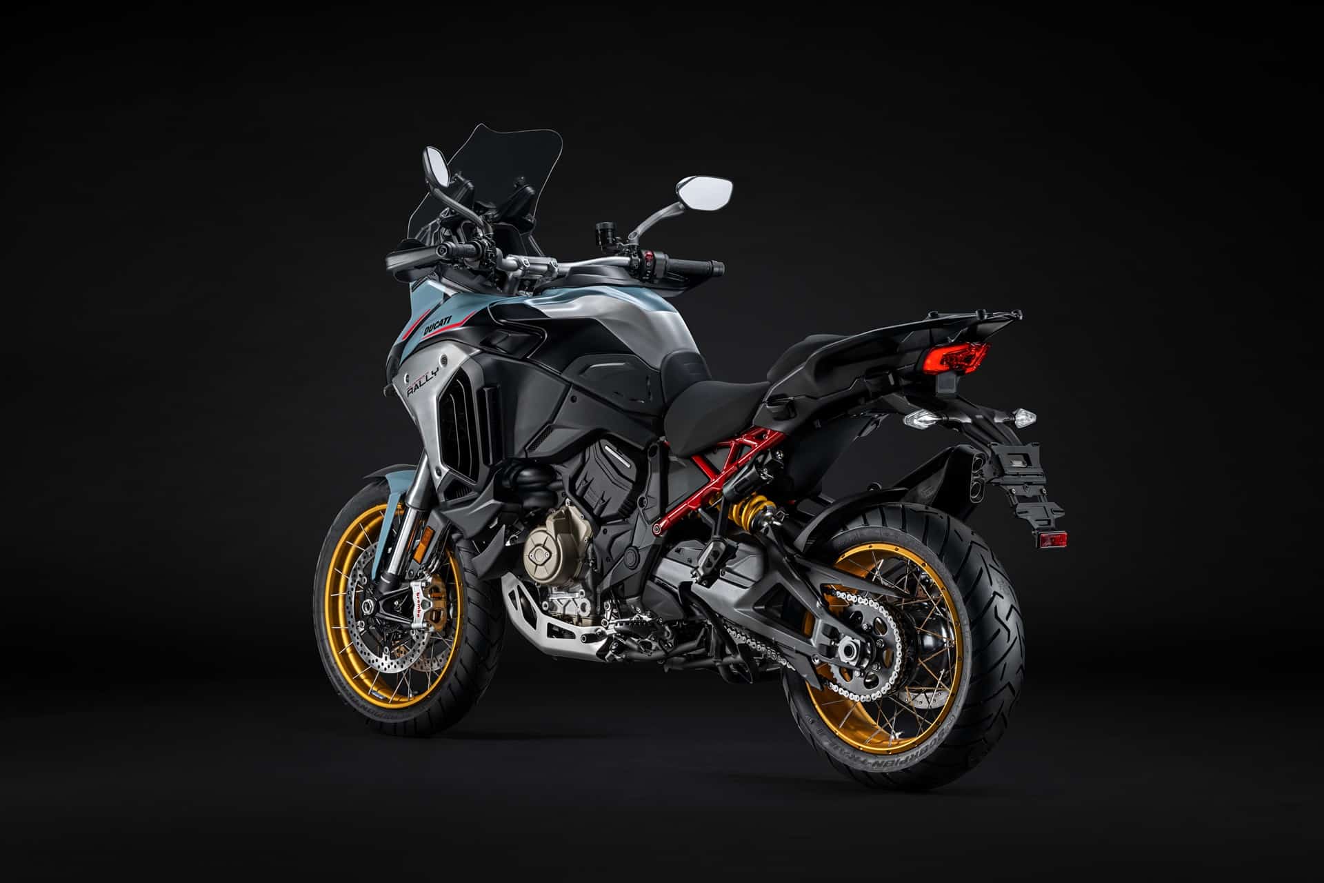 杜卡迪 MultiStrada V4 拉力赛 2026