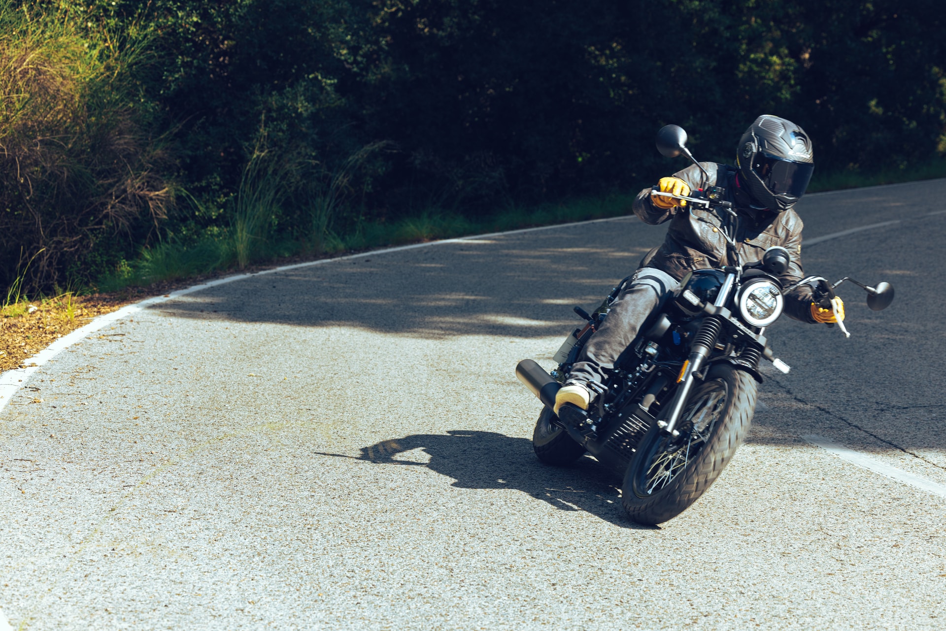 测试 Macbor Rockster 125 Evo/Rockster Flat 125 Evo