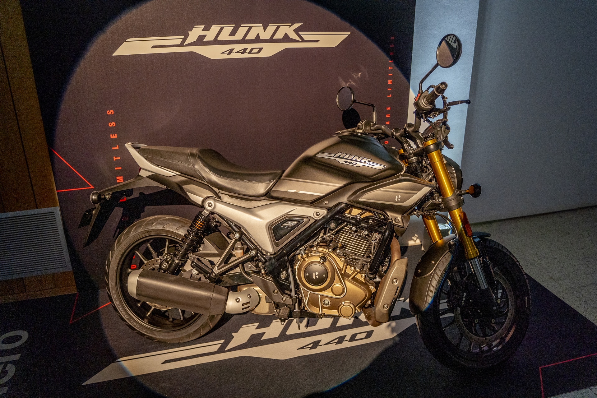 Hero 以无与伦比的价格登陆西班牙，推出三款车型