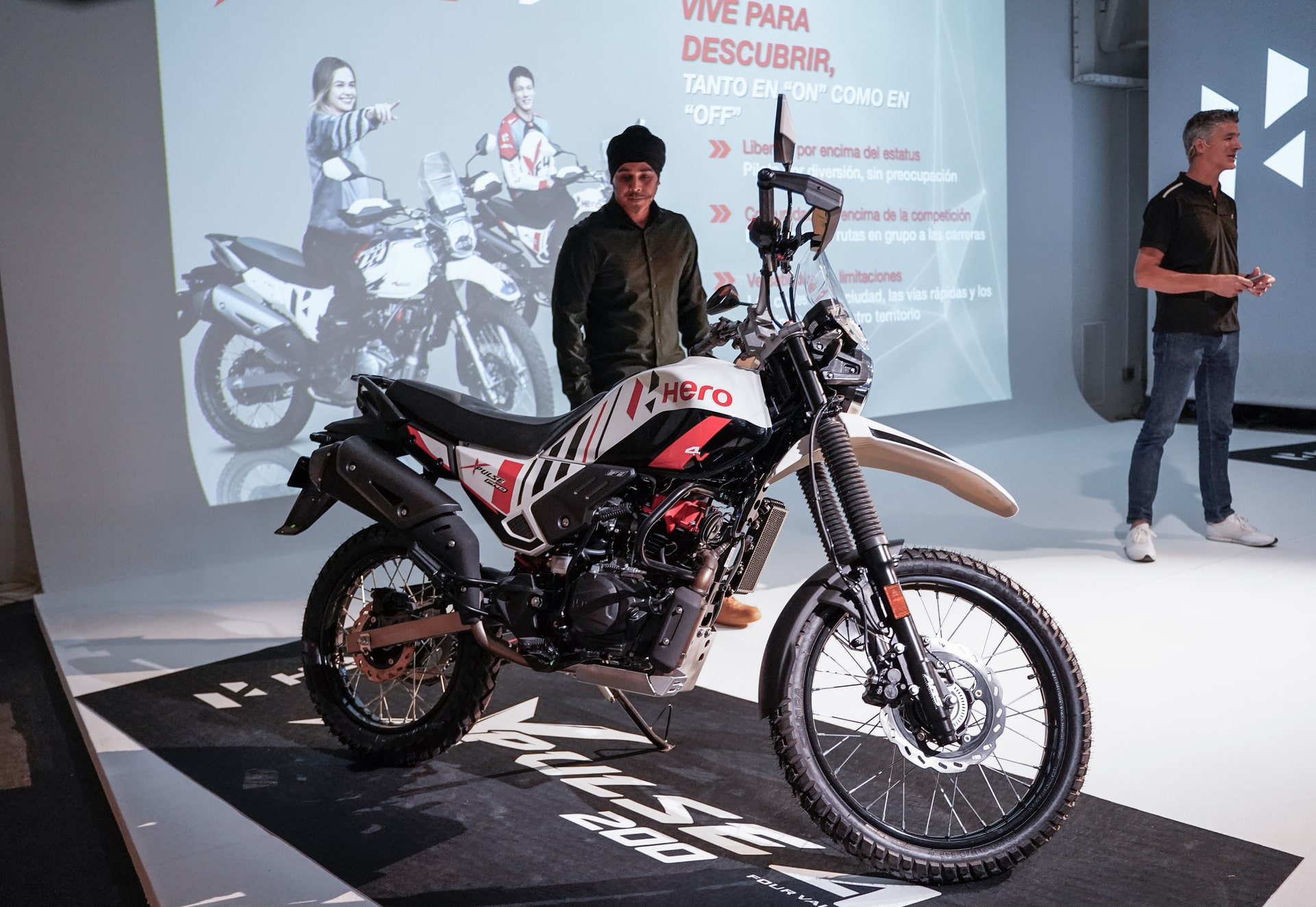 Hero 以无与伦比的价格登陆西班牙，推出三款车型
