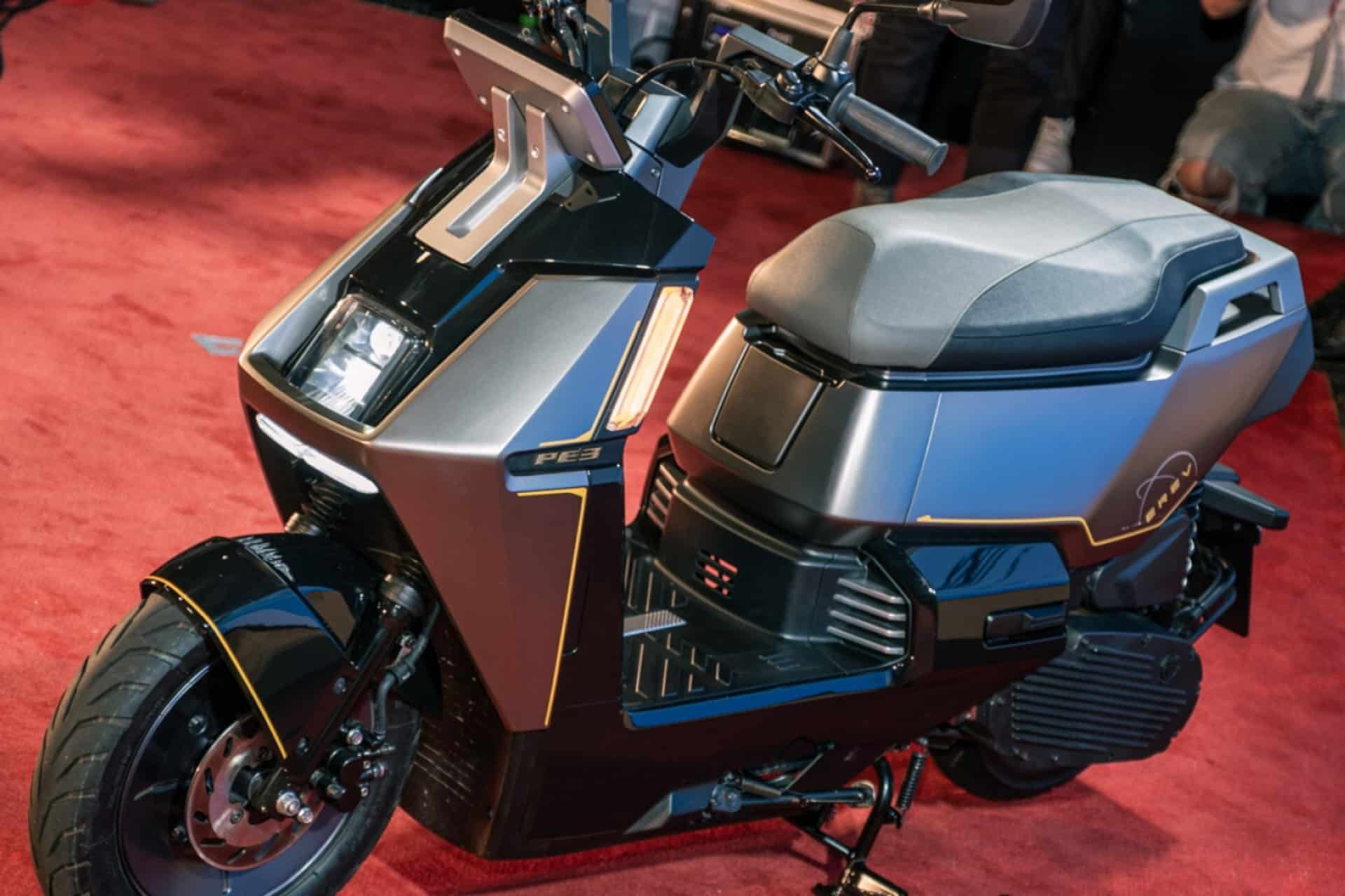 SYM PE3 scooter híbrido enchufable