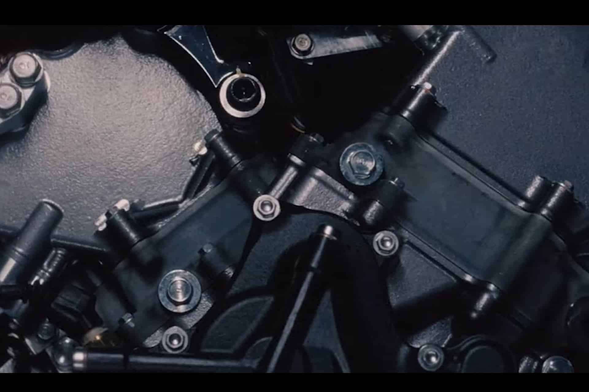 本田展示了期待已久的配备电子压缩机的 V3R 的第一张图片