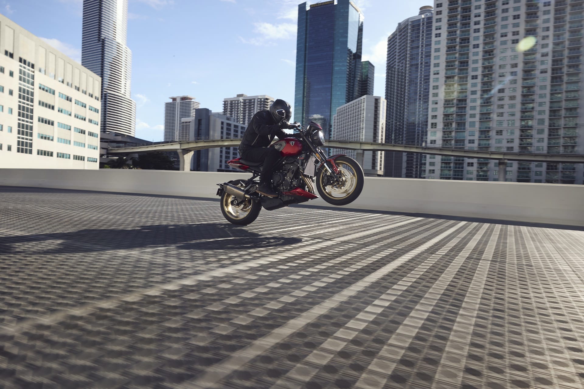 凯旋三叉戟 800 2026