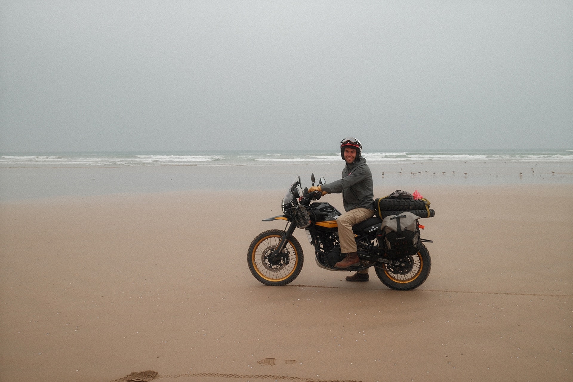 深入非洲：100天骑摩托车2万多公里的冒险