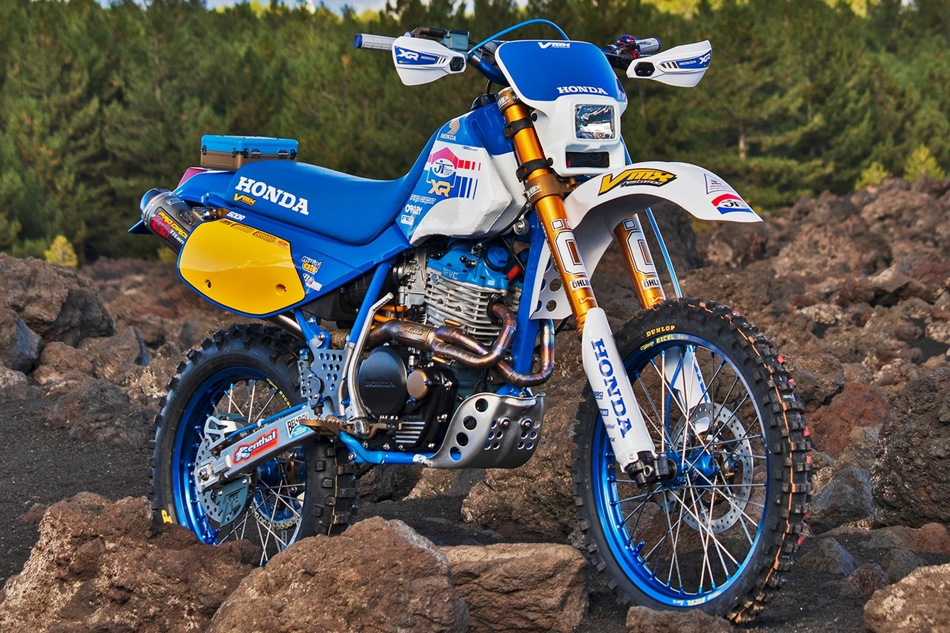 Honda XR600R Enduro by VMX Restomod