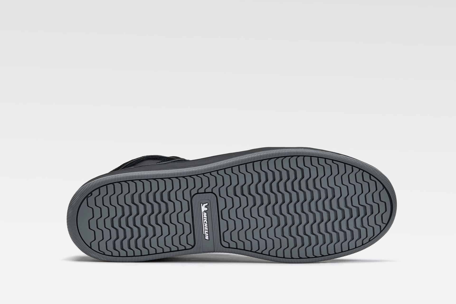 XPD 通过新的 Moto Way H2OUT 和 Moto Fast H2OUT 扩展了 Urban 系列