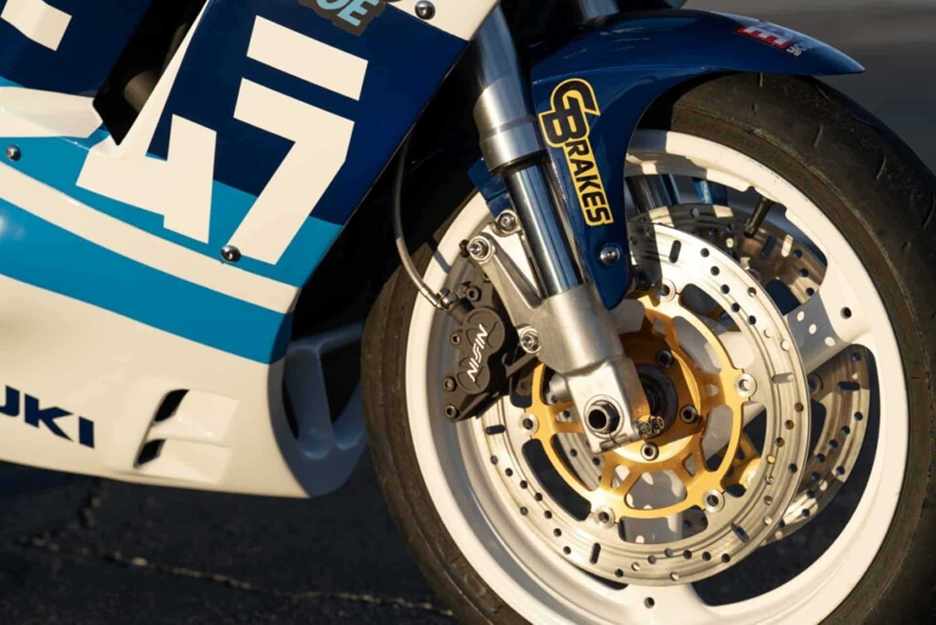 Wildcard Garage 的铃木 GSX-R750M “Slingshot Racer”