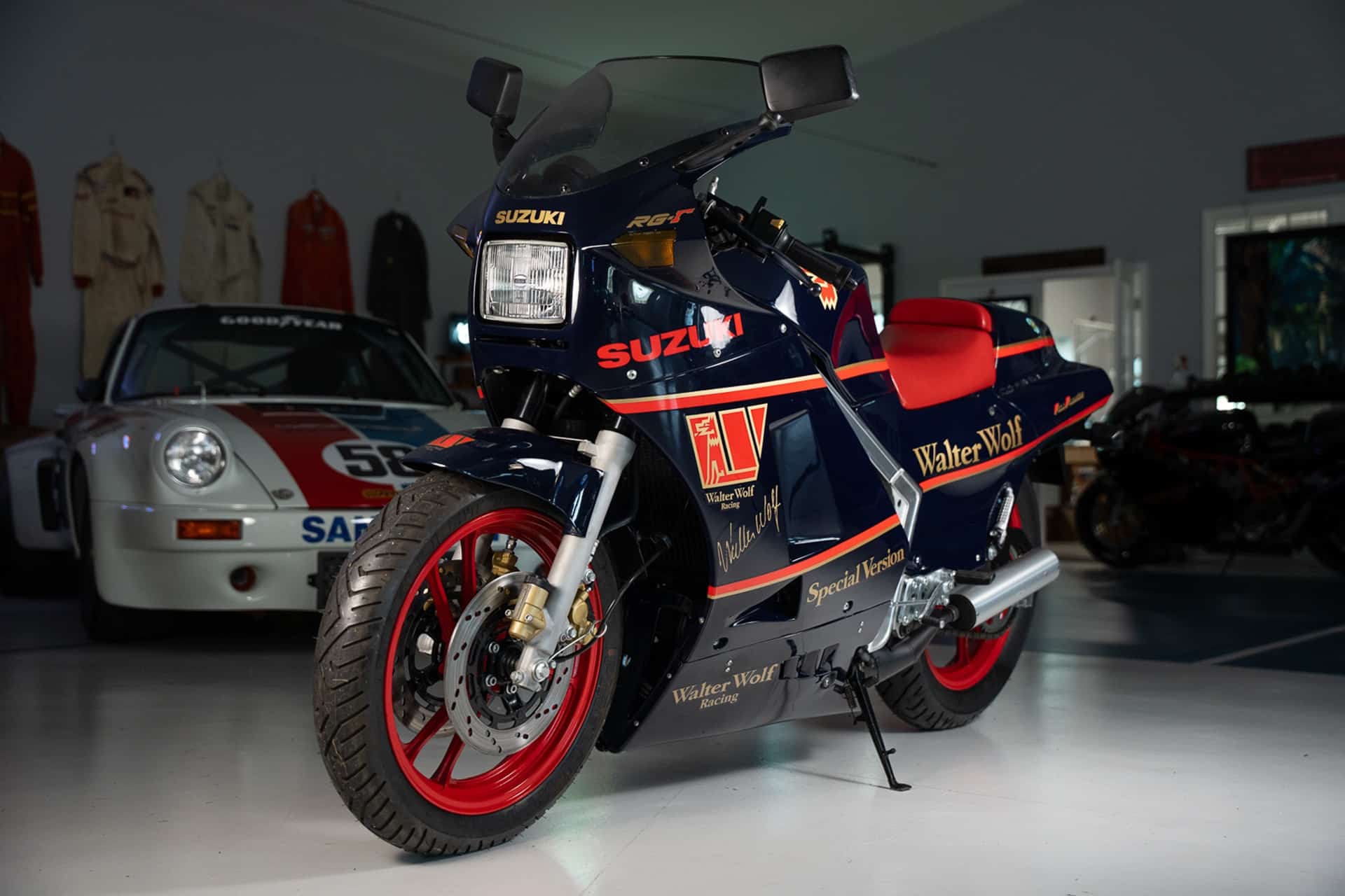 Motos de ensueño a la venta: Suzuki RG400 Walter Wolf de 1985