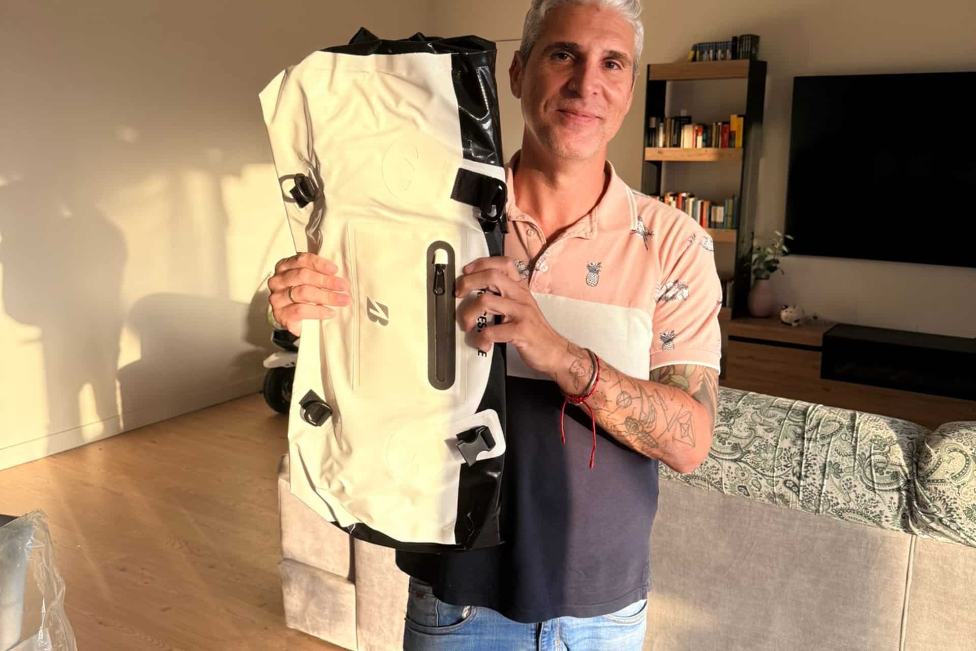 米格尔·安赫尔·阿贝兰 (雅马哈 YZF-R1)