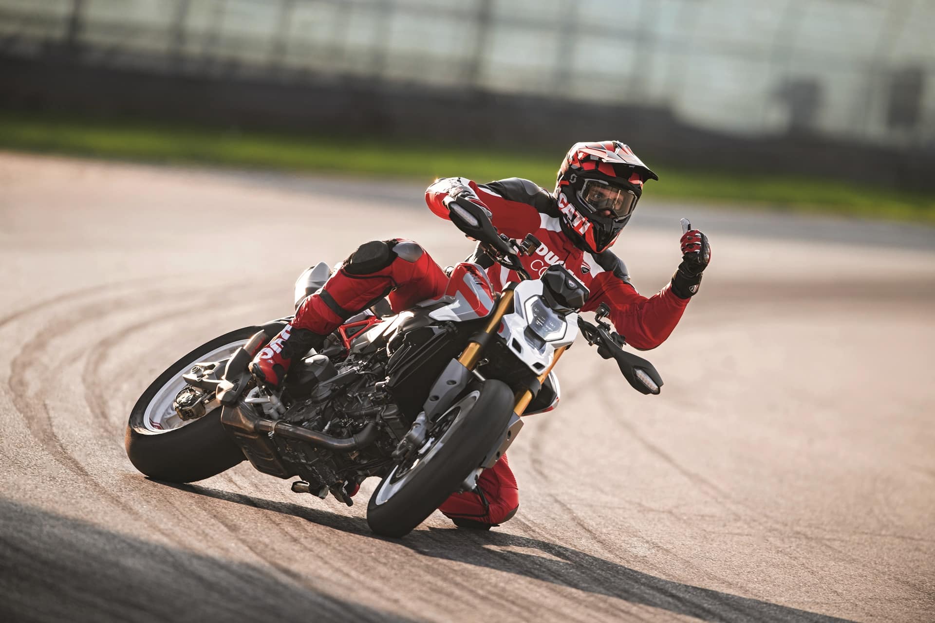 在百年诞辰前夕，杜卡迪在 EICMA 2025 上展示其所有新功能