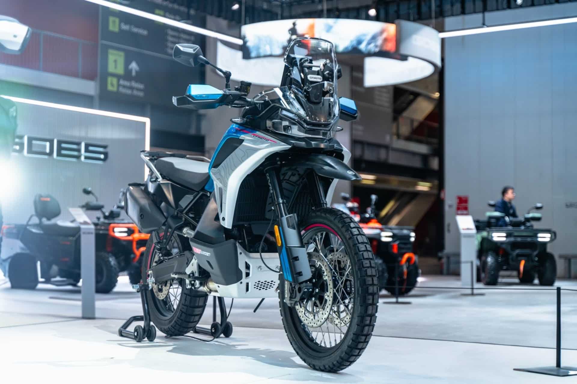 CFMoto在EICMA 2025上展示了多种车型