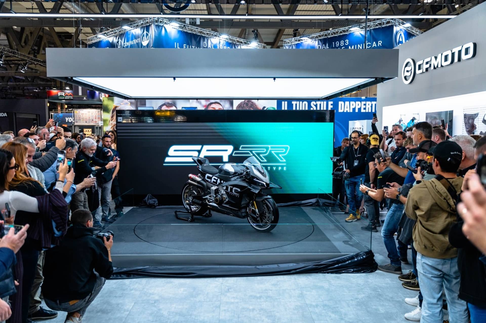 CFMoto presenta una amplia variedad de modelos en EICMA 2025