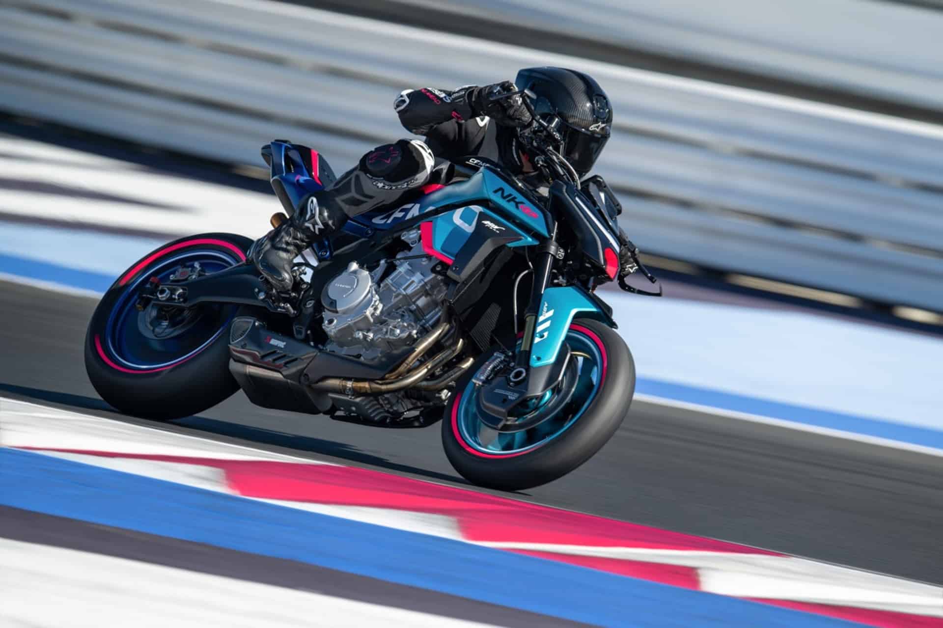 CFMoto在EICMA 2025上展示了多种车型