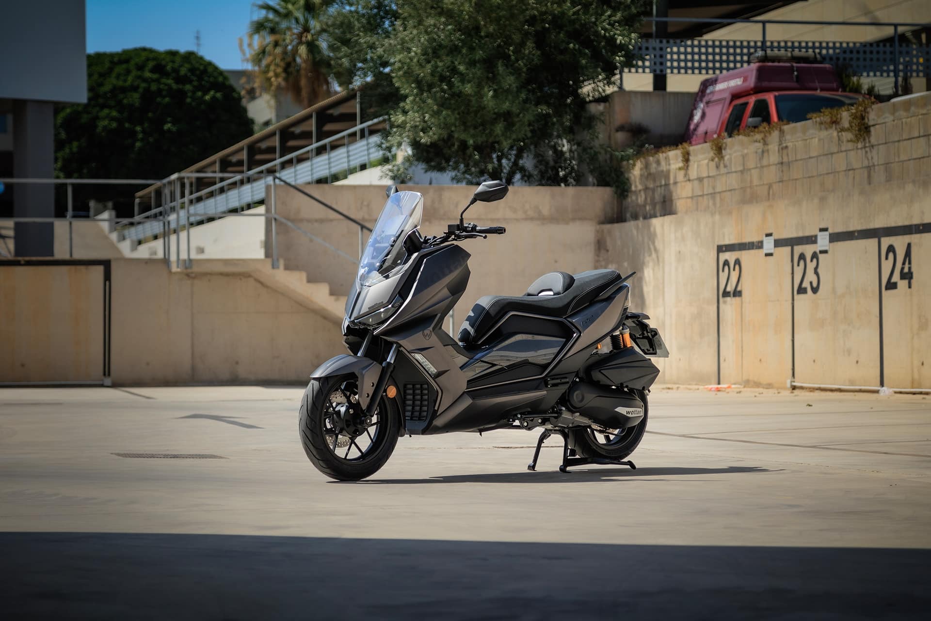 Wottan despliega todas sus novedades en EICMA, de cara al próximo 2026