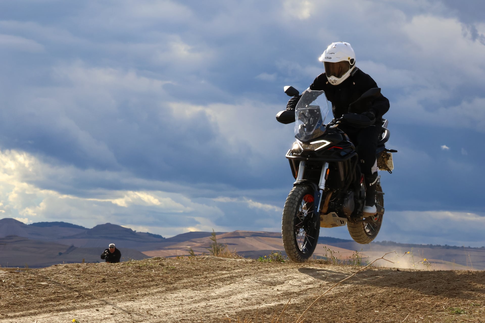 测试 Morbidelli 越野范围 + 惊喜