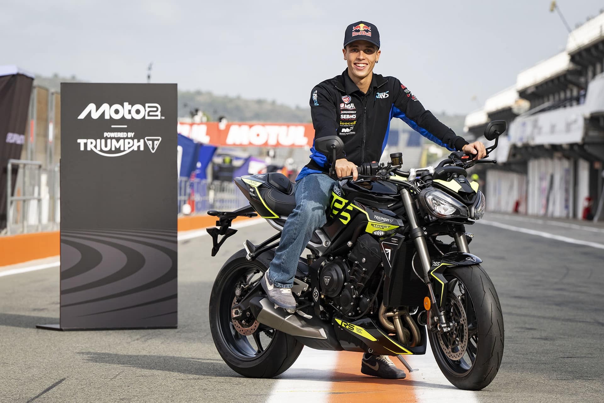 Triumph Triple Trophy 2025: Diogo Moreira se lleva la exclusiva Street Triple 765 RS