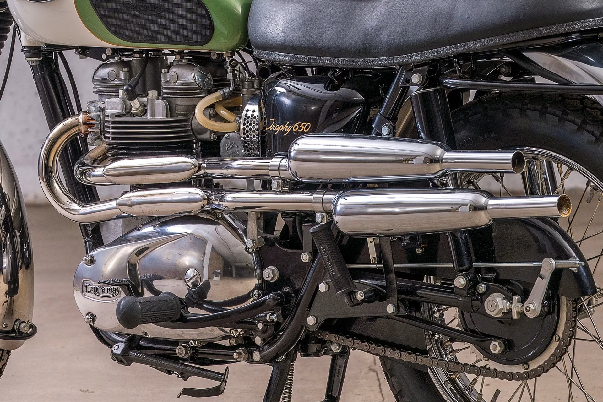 Triumph TR6C - 斯普林斯汀救我于无处