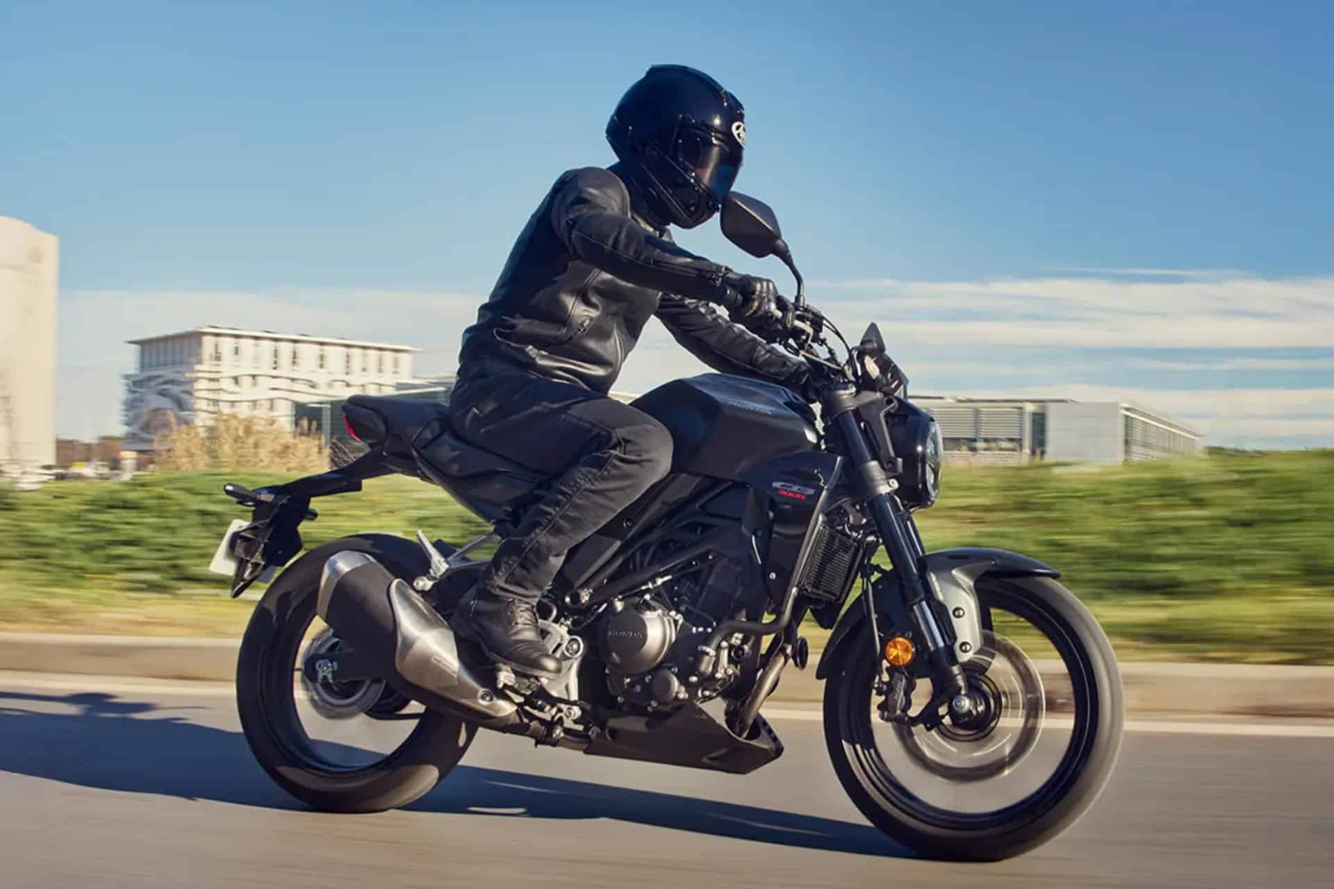 拥有 A2 驾照即可驾驶的 5 款最轻摩托车