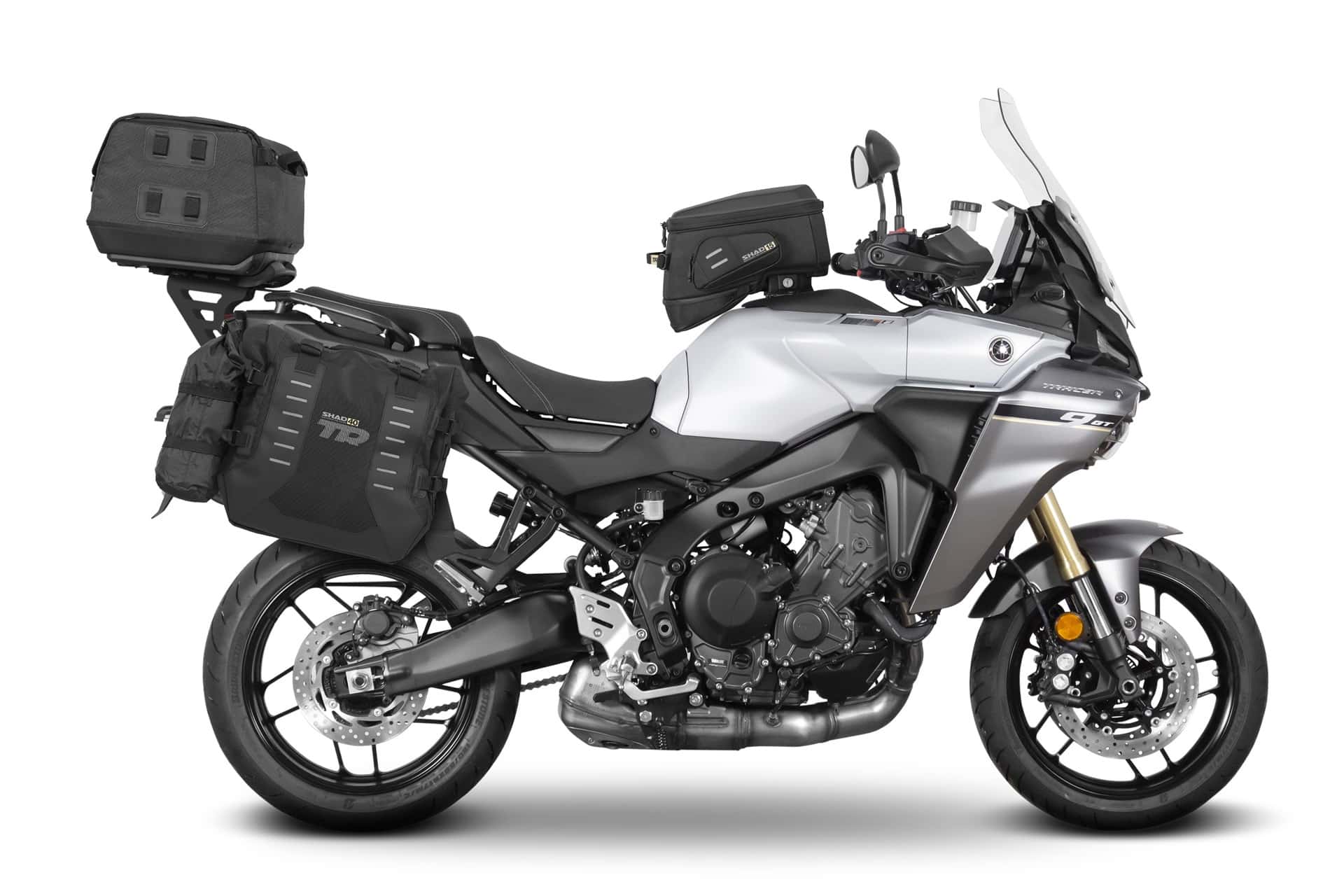 2026 雅马哈 Tracer 9 系列配备 SHAD 的 Expandable 和 Terra 手提箱系列，功能更加强大