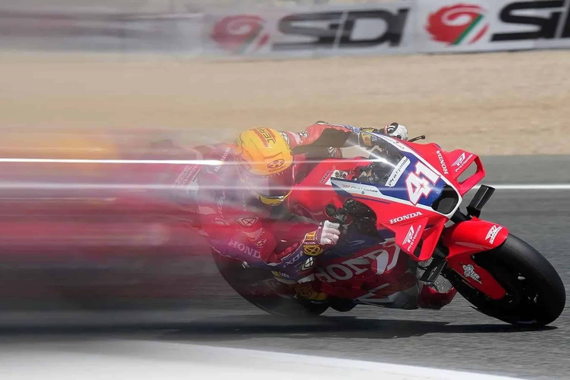 阿莱克斯·埃斯帕加罗 (Aleix Espargaró) 在 Lidl-Trek 效力一个赛季后宣布从职业自行车界退役