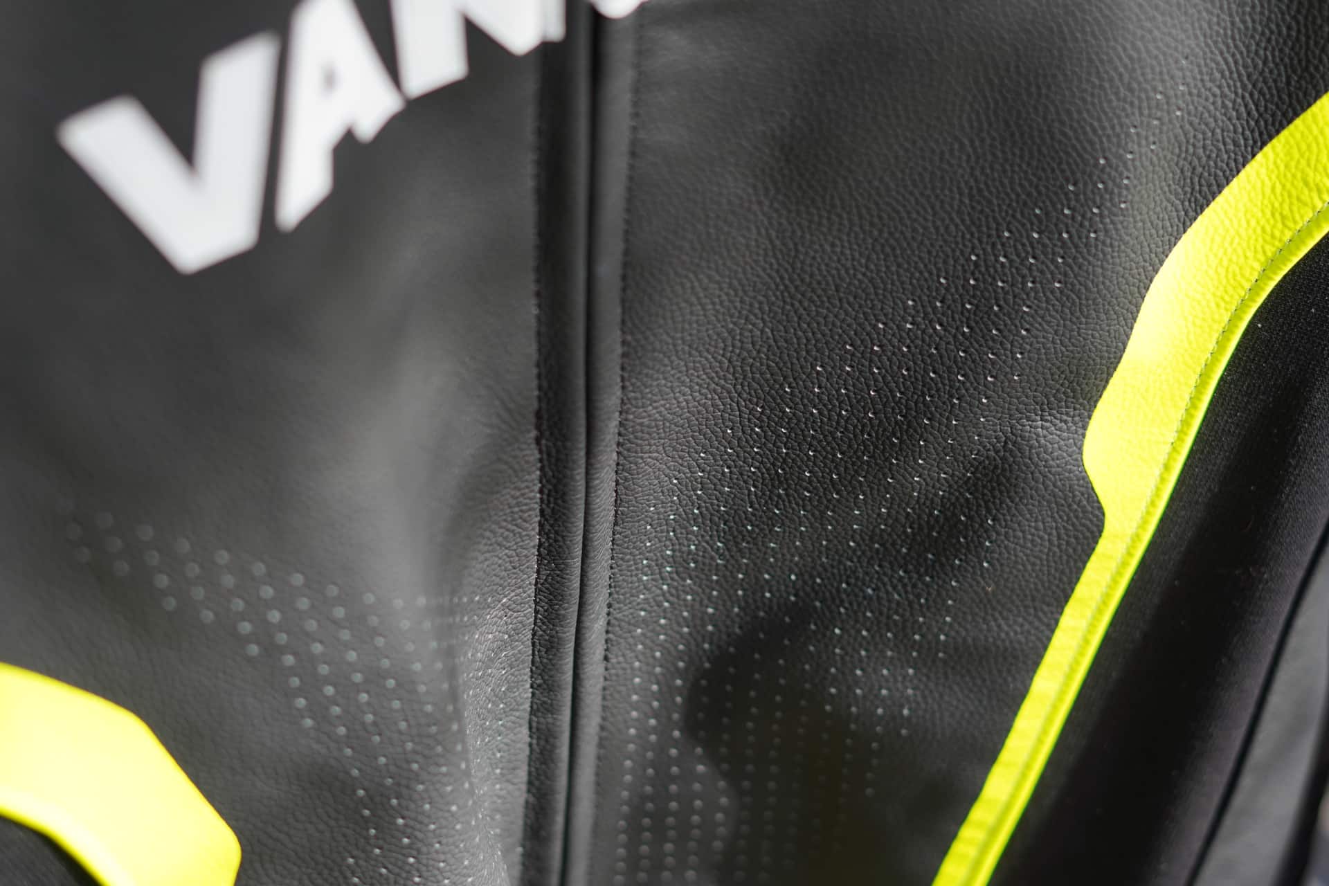 选择皮衣连身裤不停留的小窍门 "皮革"