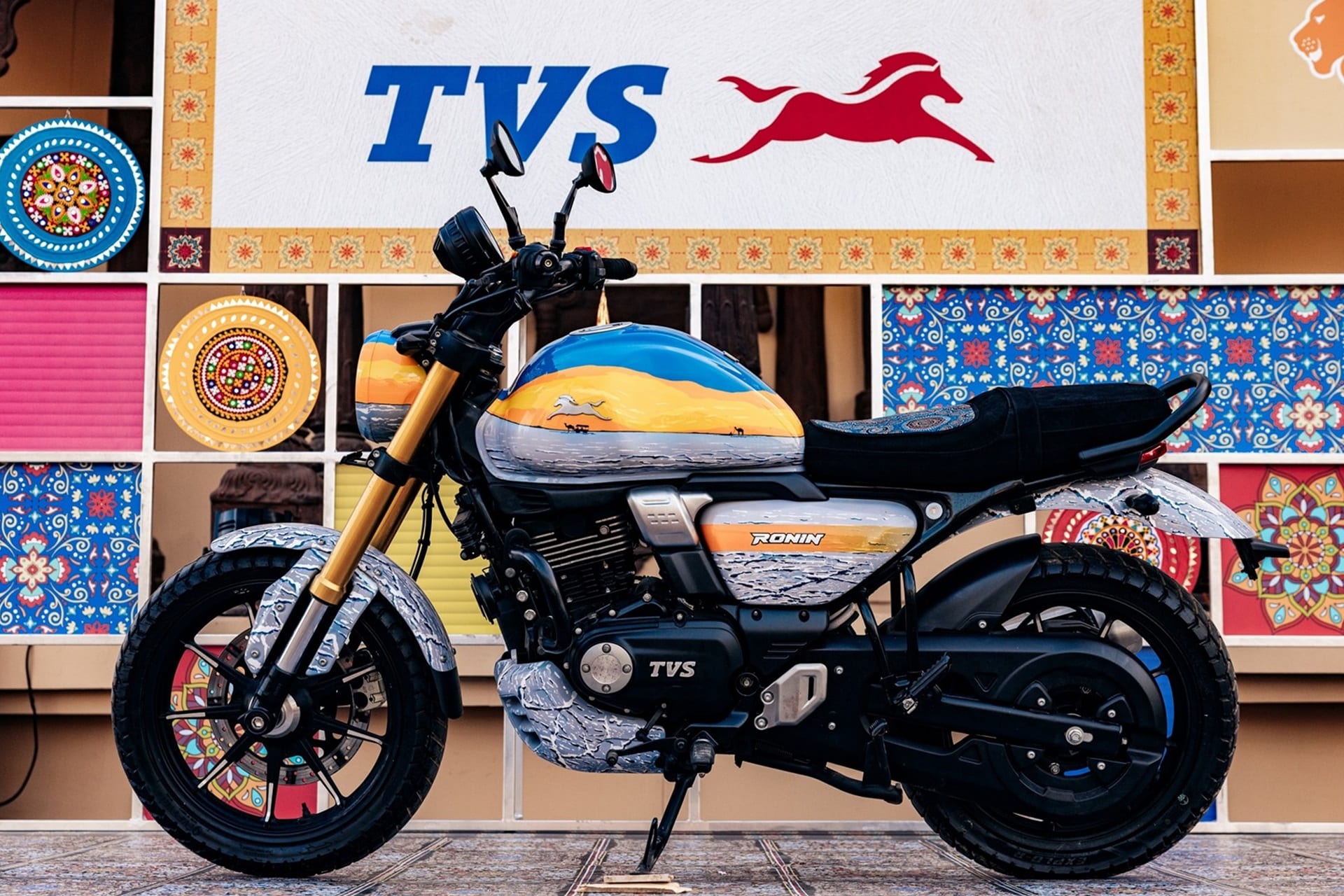 TVS Rann Utsav Custom：4 种独特的制剂，将文化和运动同等地融合在一起