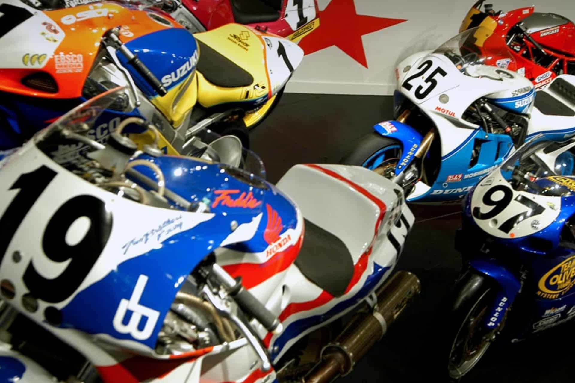 乔治·巴伯去世 - 巴伯老式赛车运动博物馆