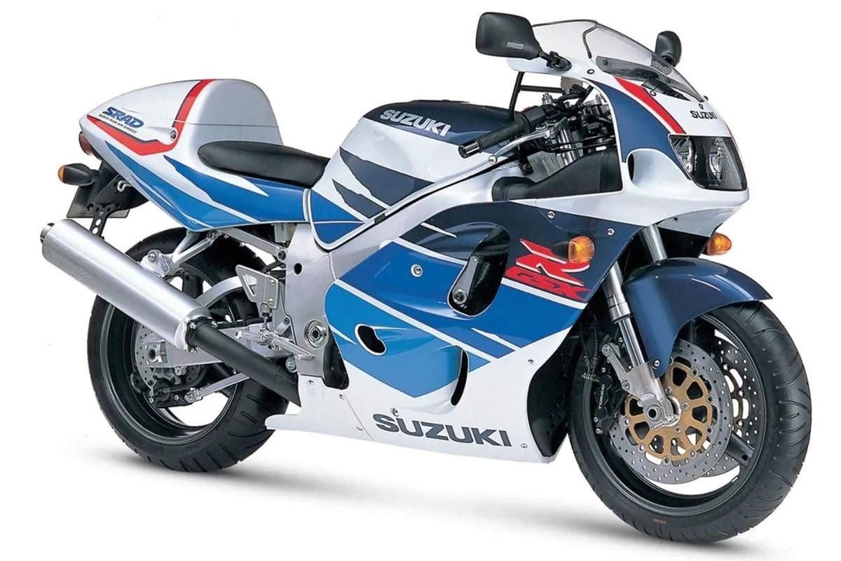 GP Grafix 图形套件：铃木 GSX-8R 具有明显的“复古赛车”外观