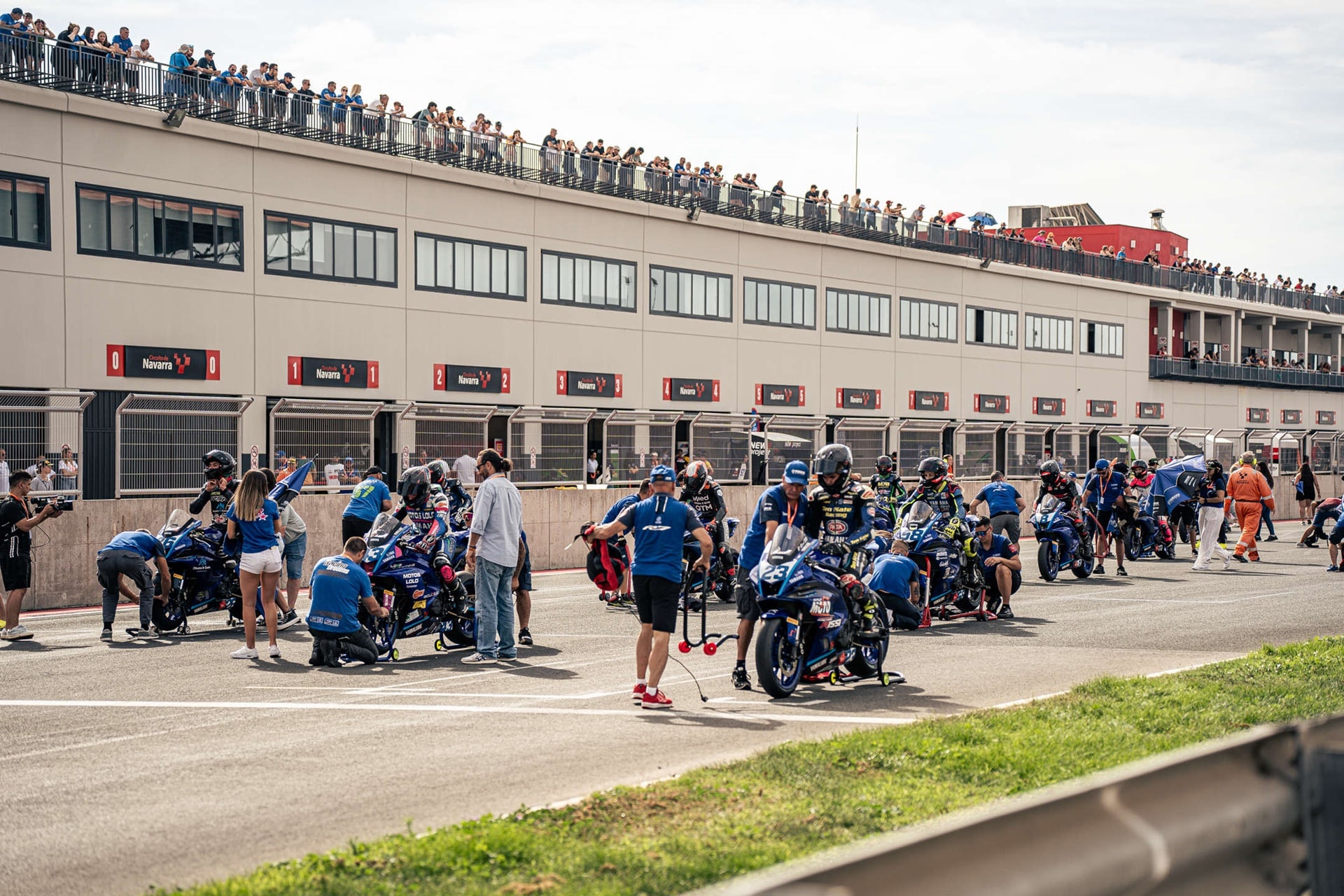 第五届雅马哈 R7 杯预热引擎