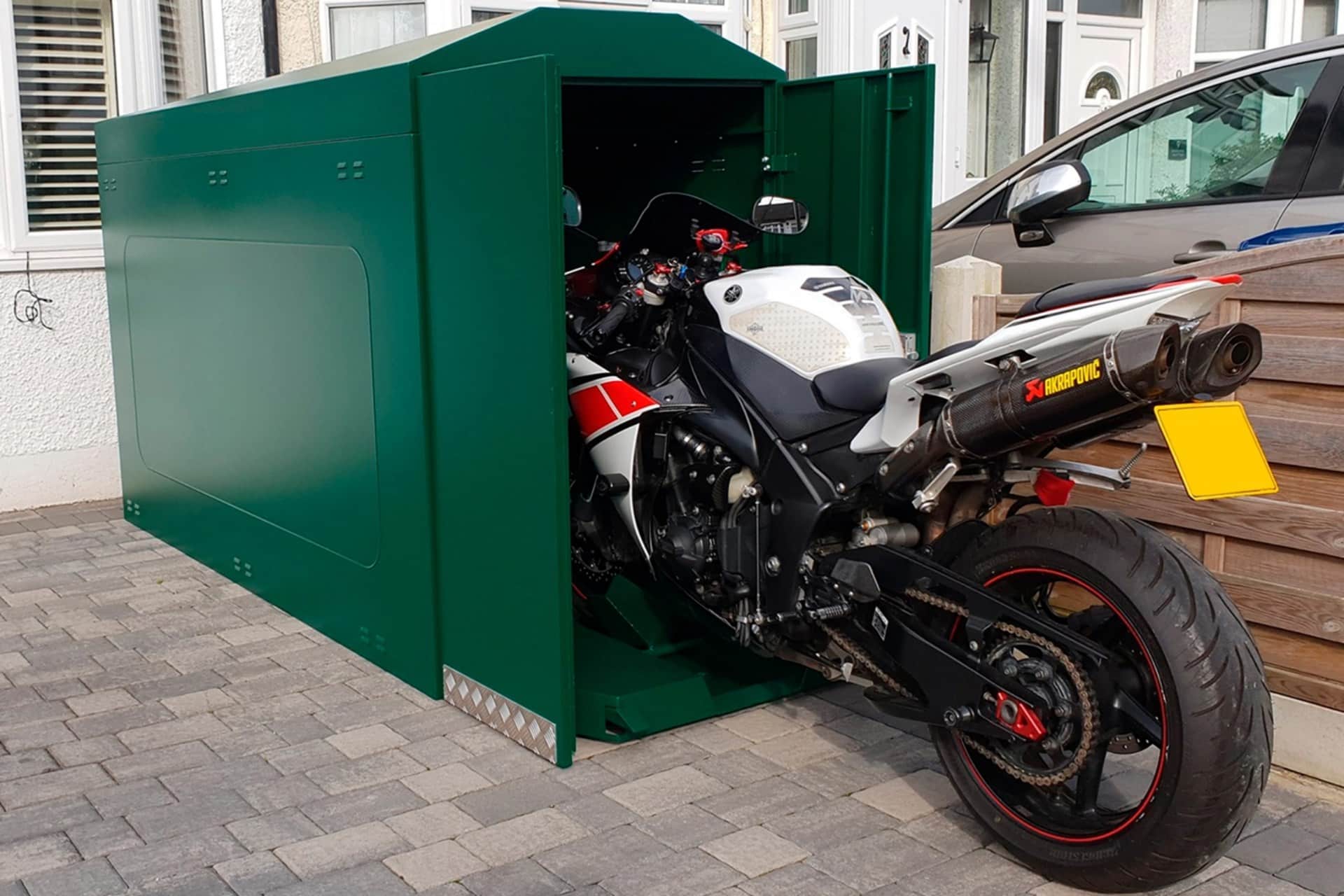 Refugio antirrobo SAB Motorcycle Storage Ltd