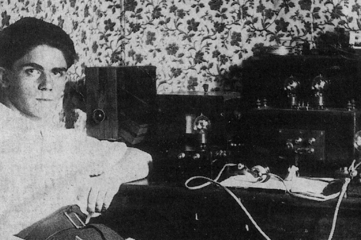 杜卡迪历史：从电动电容器到 Panigale V4 R 仅用了 100 年