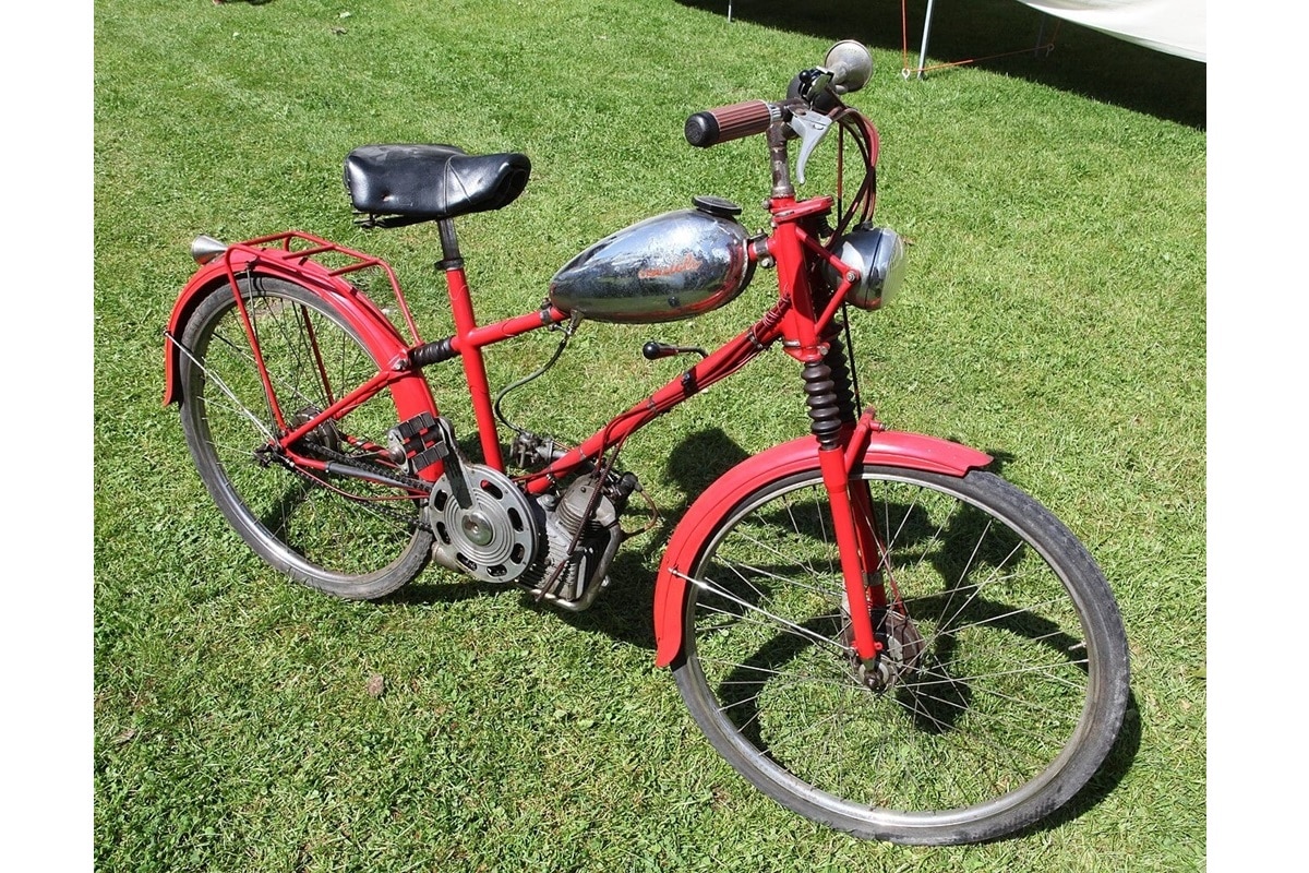 杜卡迪历史：从电动电容器到 Panigale V4 R 仅用了 100 年