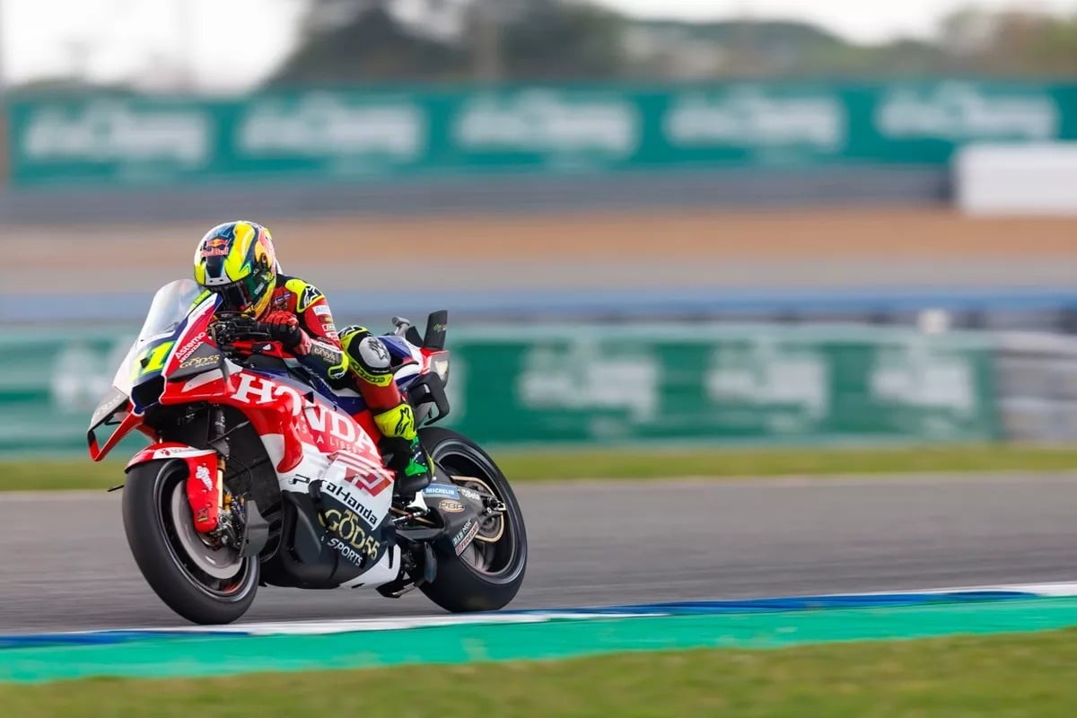 一些MotoGP车手更换了头盔品牌但没有人注意到