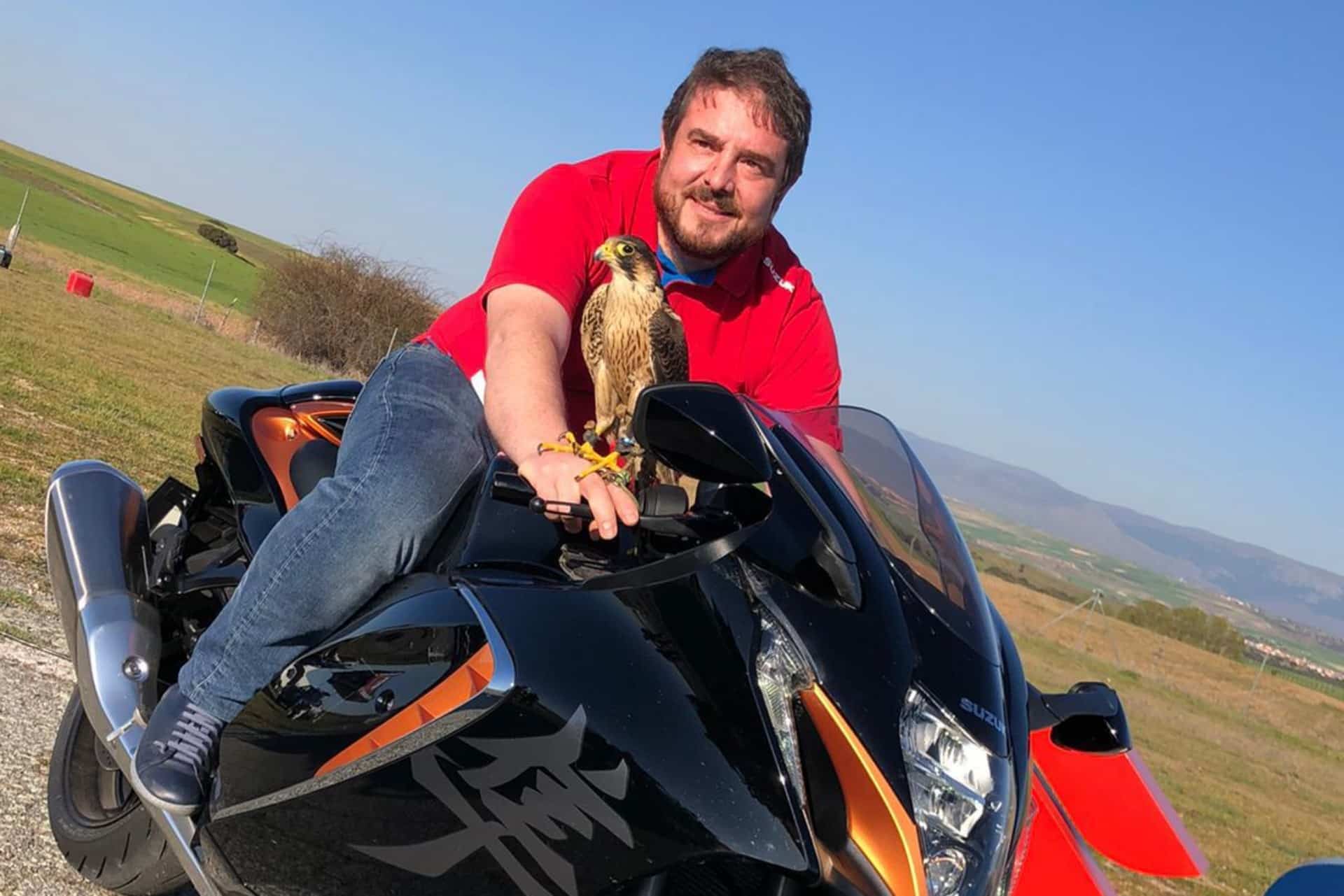 哈维尔·苏亚雷斯·隆戈·铃木