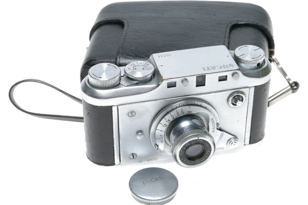 杜卡迪历史：从电动电容器到 Panigale V4 R 仅用了 100 年