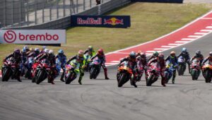 现在他们希望 MotoGP 的每支车队都有一名后备车手