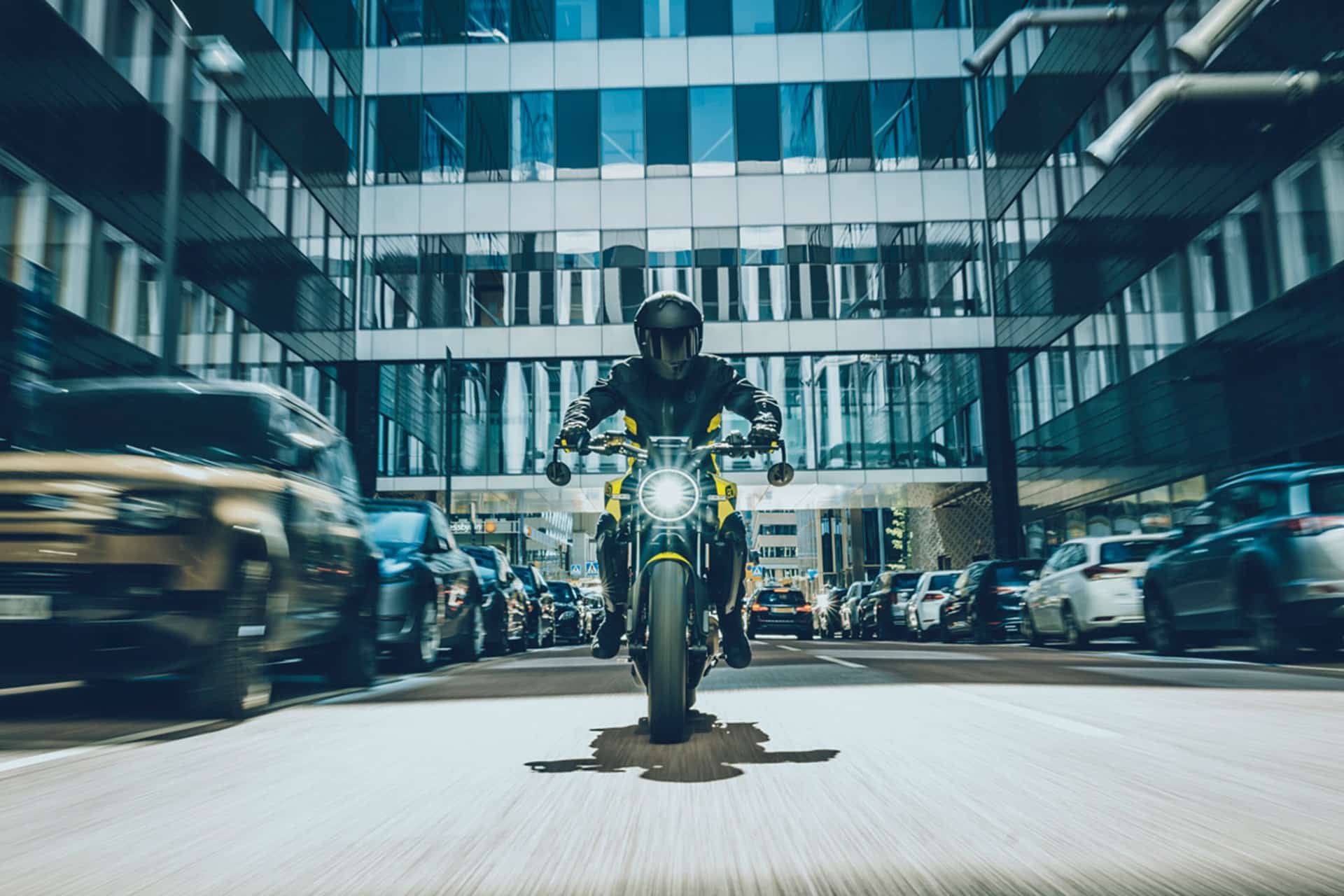 Svartpilen 和 Vitpilen 系列：今年春天推出动力、设计和风格