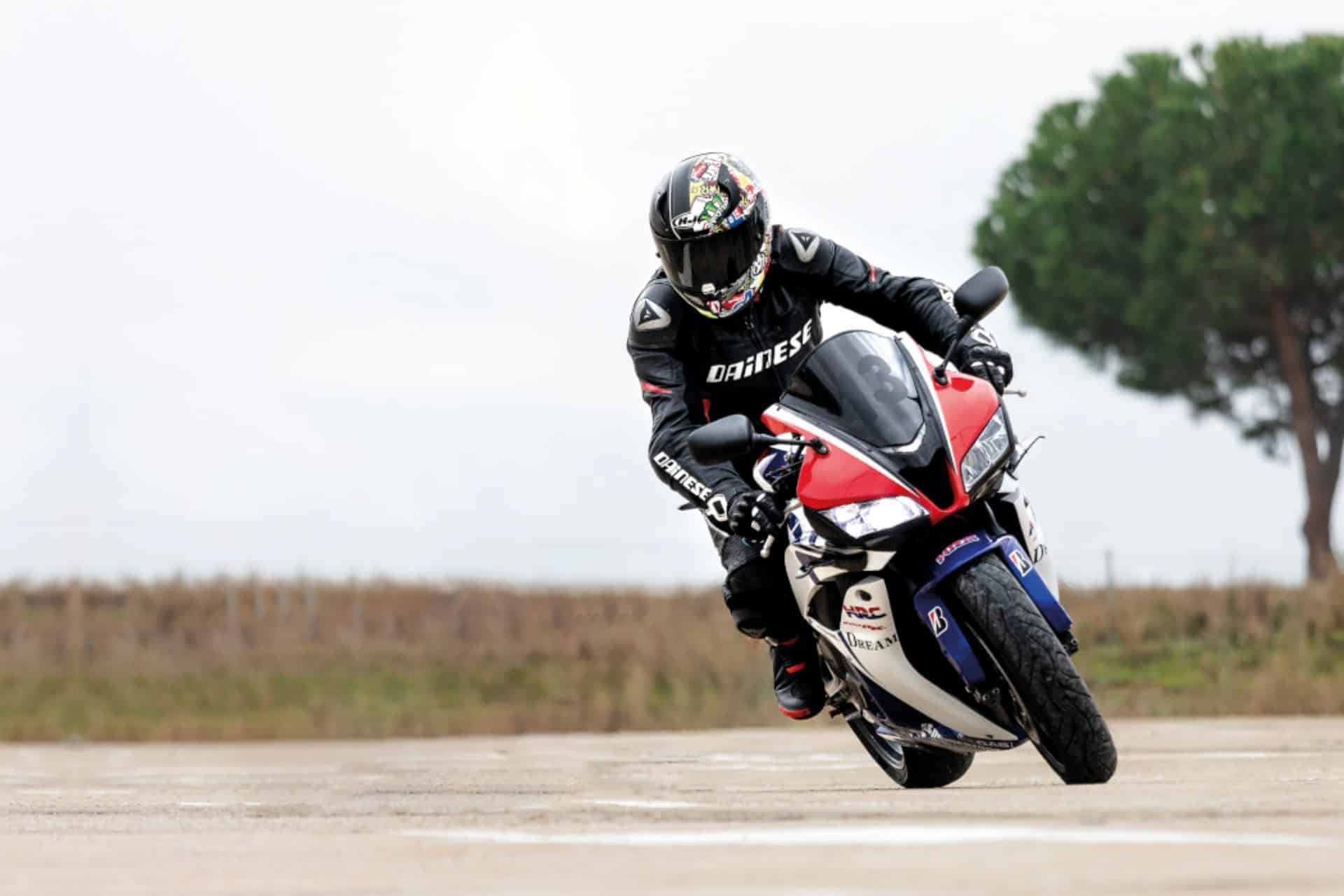 RACE Cyber​​Auto 安全保护免受网络攻击