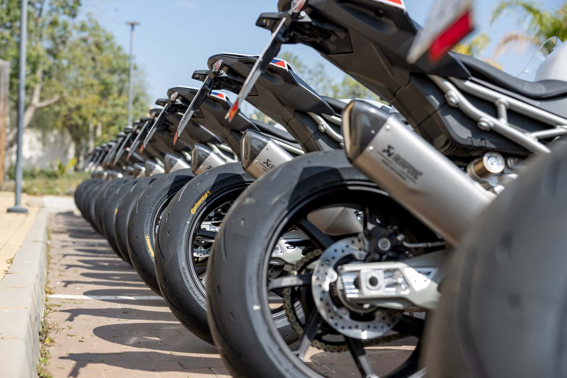 大陆集团 ContiSportAttack 5 测试