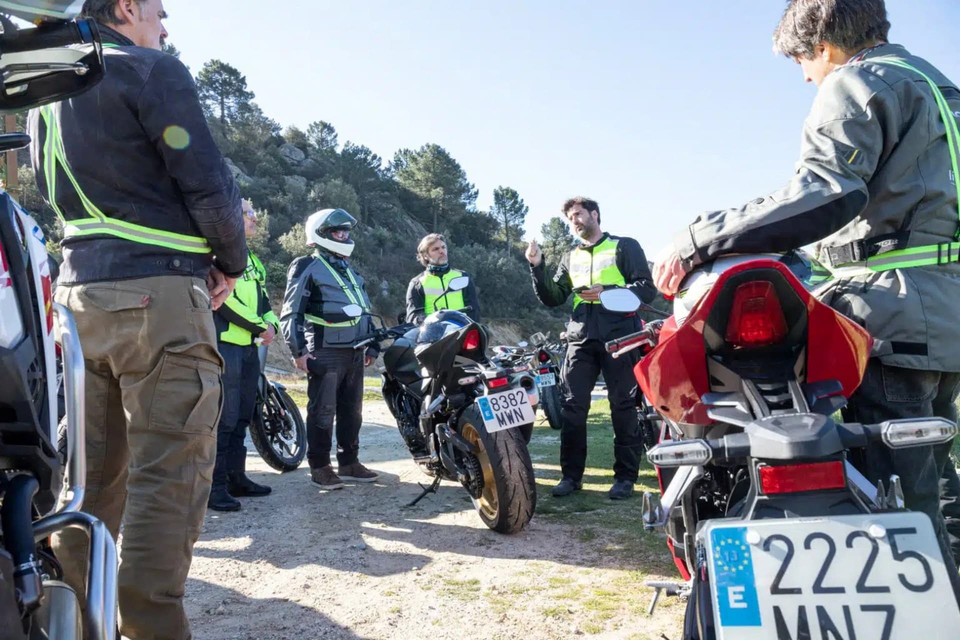 避免摩托车事故