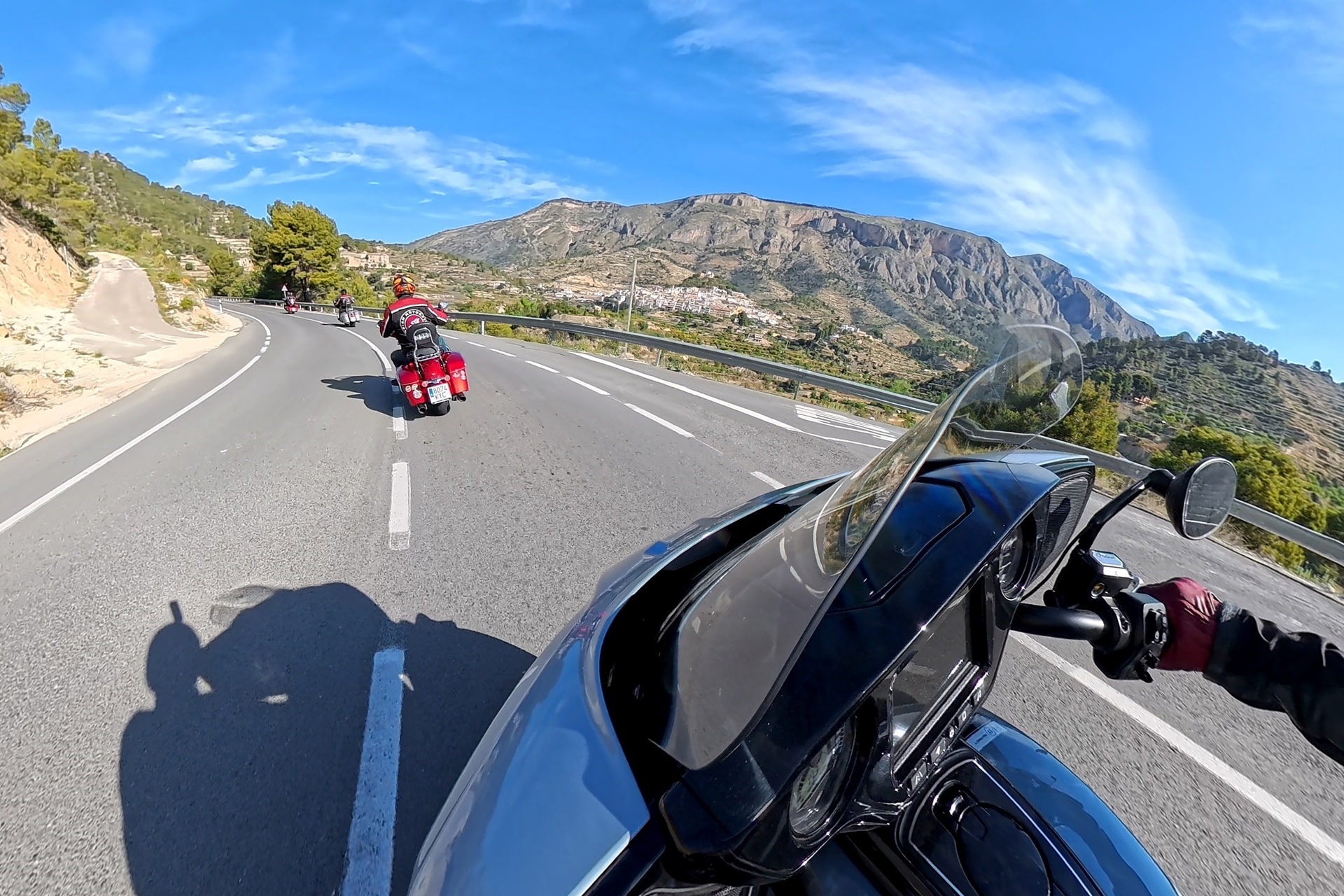 IBEX26: un viaje premium por la Costa Blanca española con el apoyo de Indian Motorcycle