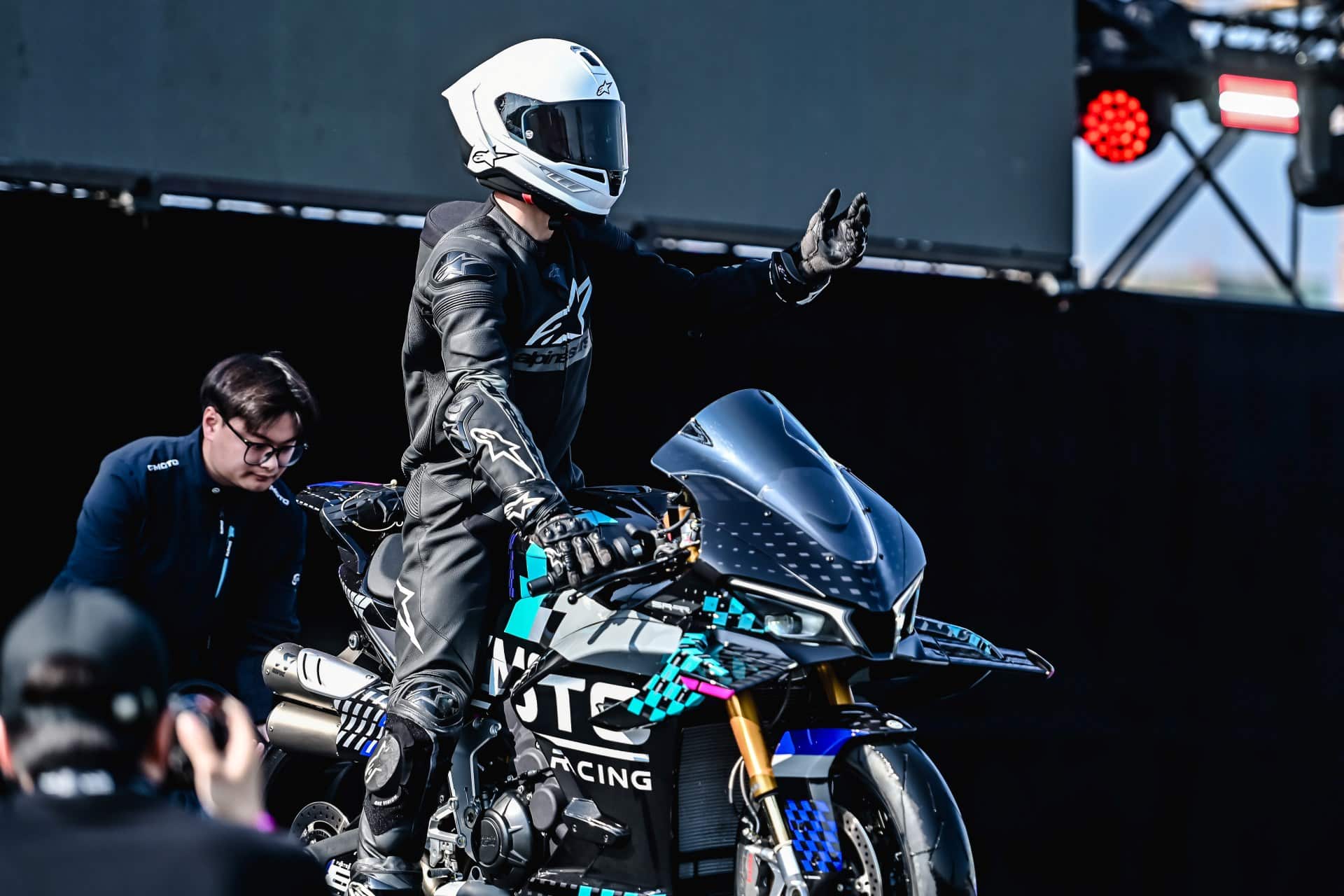 CFMOTO Day 2026 - V4 SR-RR