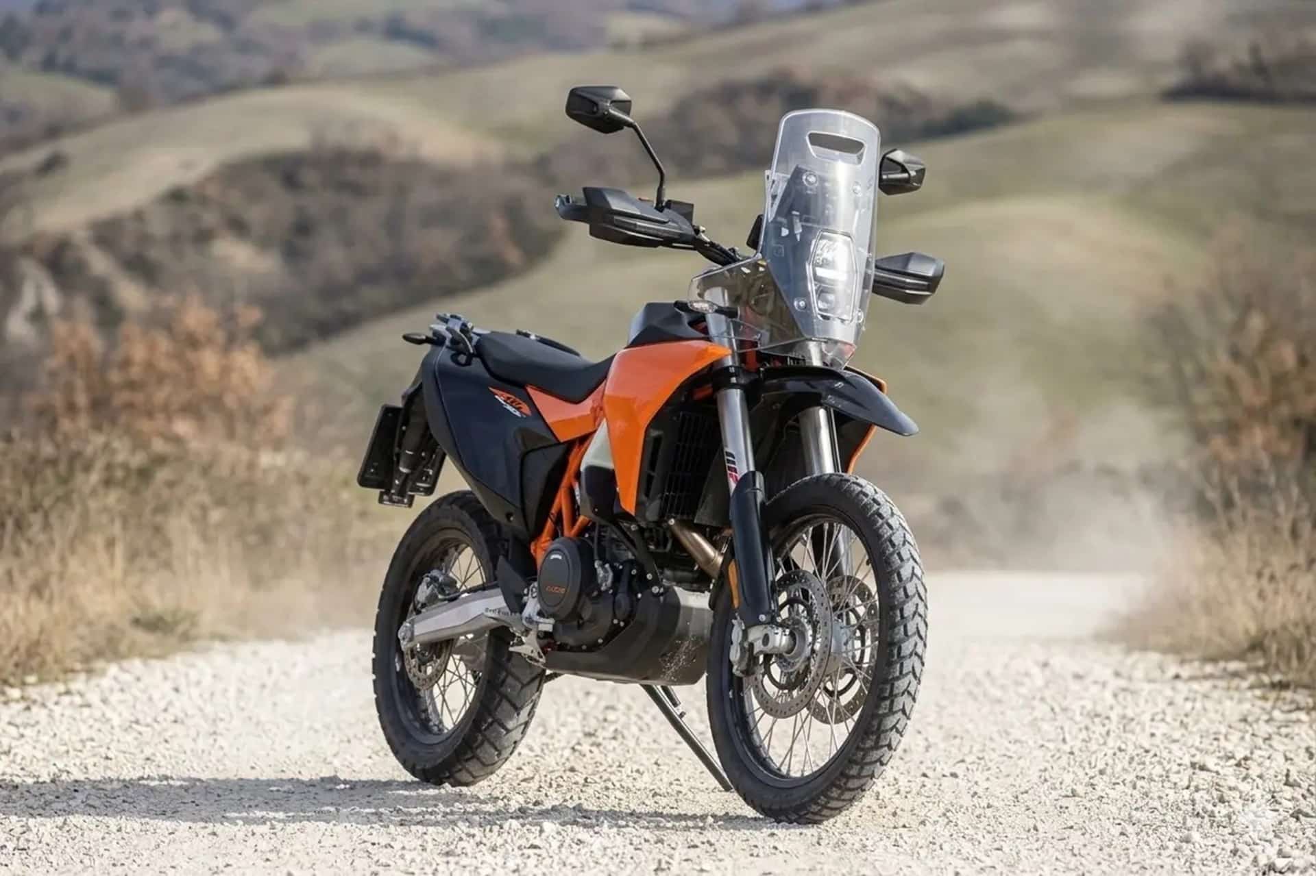 新款 KTM 690 Adventure 进入开发最后阶段