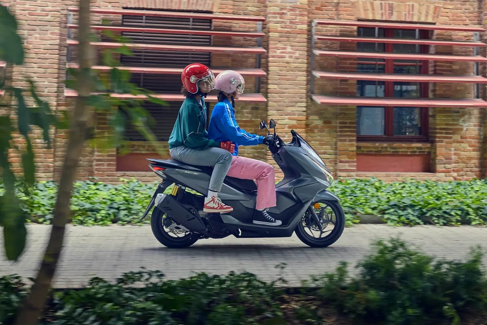 这座城市是你的：哪款本田踏板车适合你的生活方式