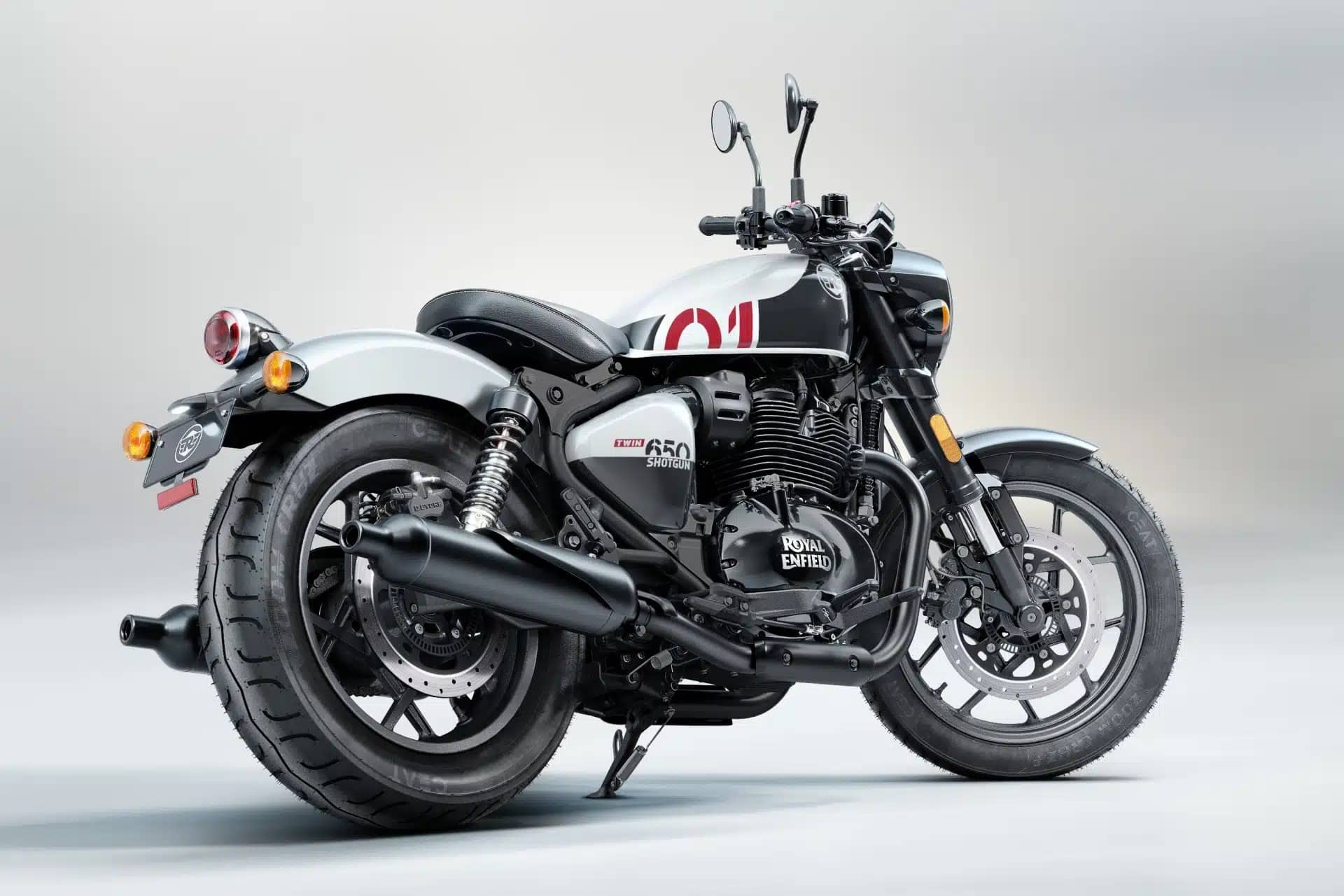 皇家恩菲尔德 Busted Knuckle Build Off 竞赛公布了 2026 年版的六名决赛入围者