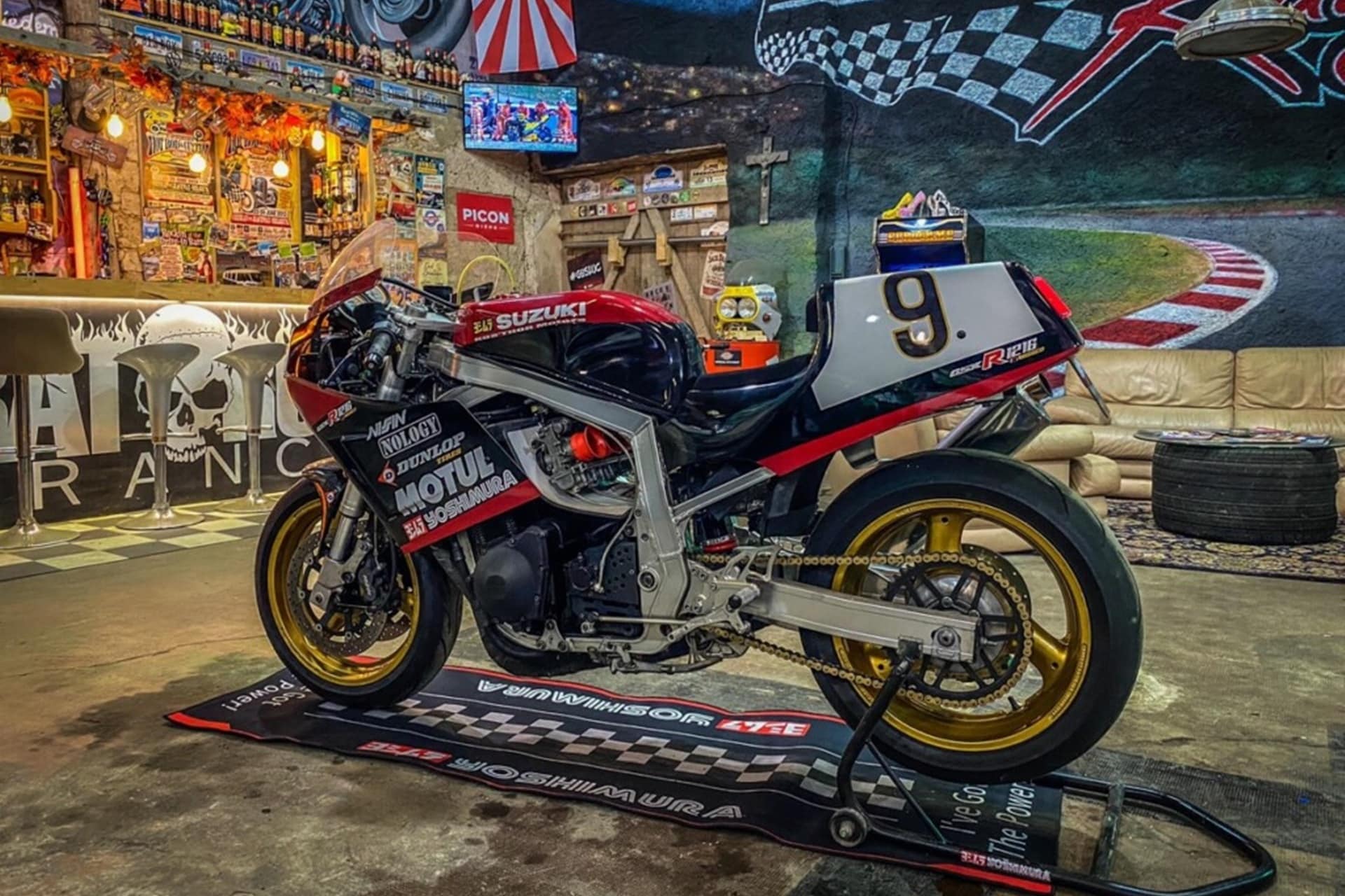 铃木 GSX-R1216 “Yoshimura” by KOS'THOR