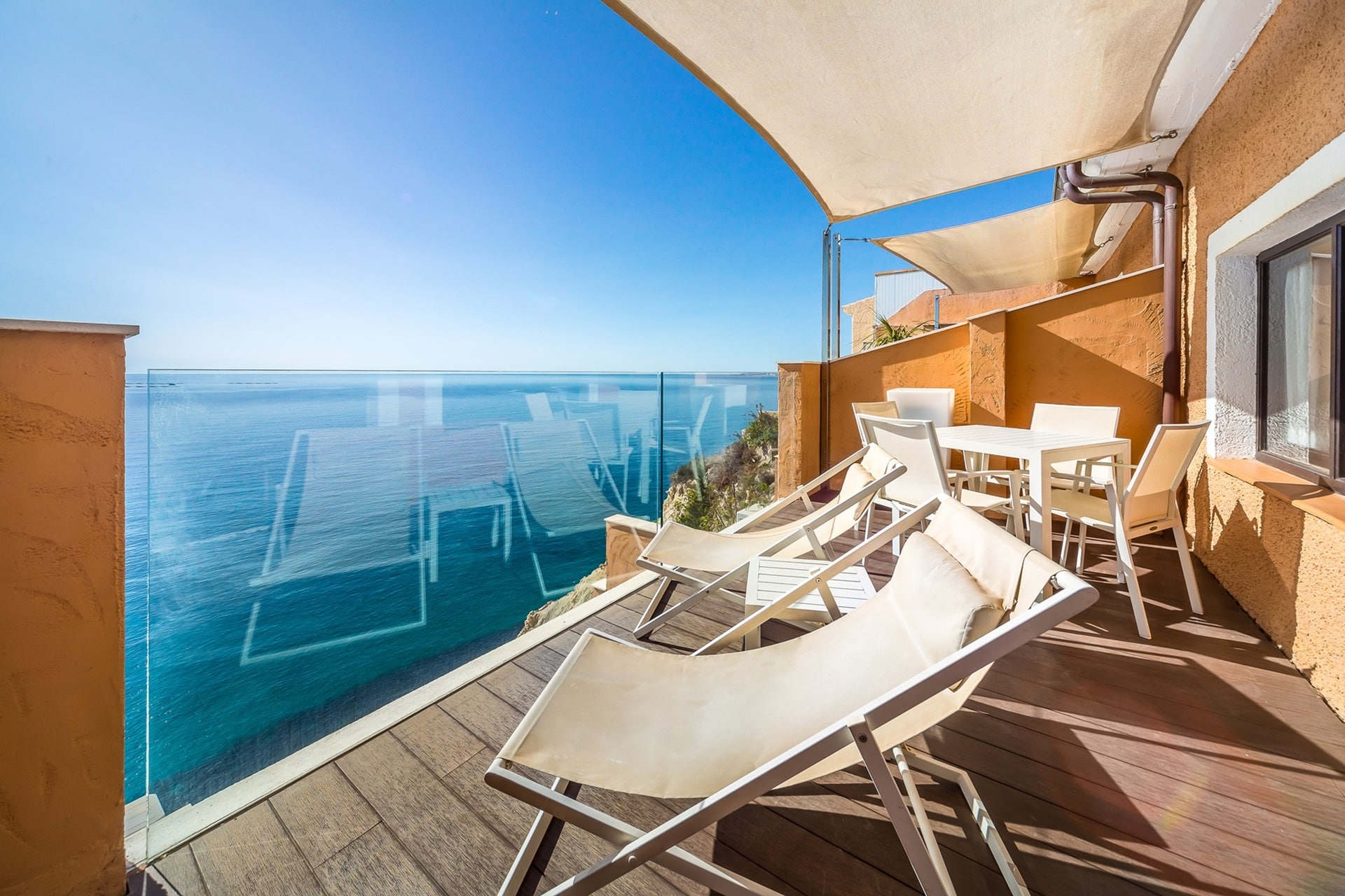 IBEX26：在 Indian Motorcycle 的支持下，沿着西班牙科斯塔布兰卡的高级旅行