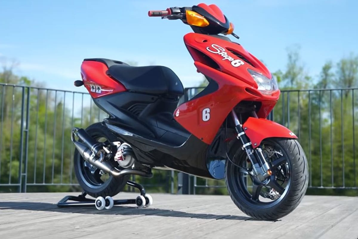 如何将过时的 Yamaha Aerox 50 cc 变成 Rok Bagoros 自己的特技机器