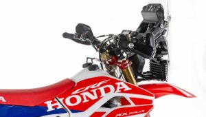 全球仅举办 50 场 CRF 450RX 拉力赛